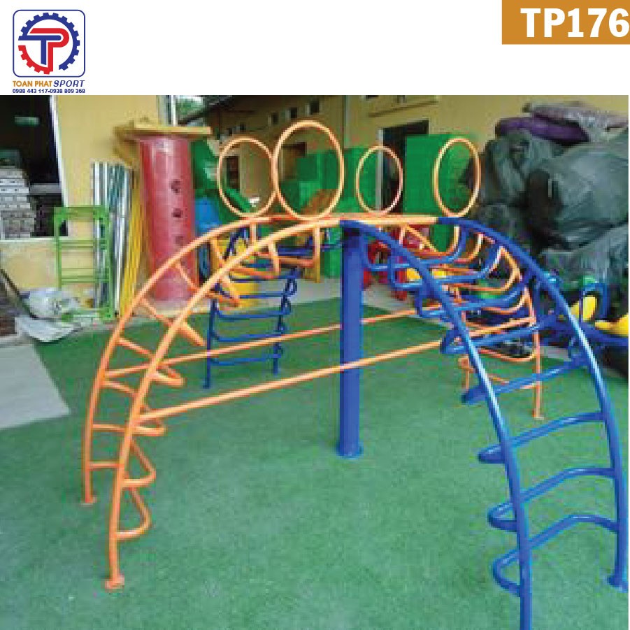 sanpham/TP176-Thang-leo-cau-vong-doi-co-tru-o-giua-truong-man-non